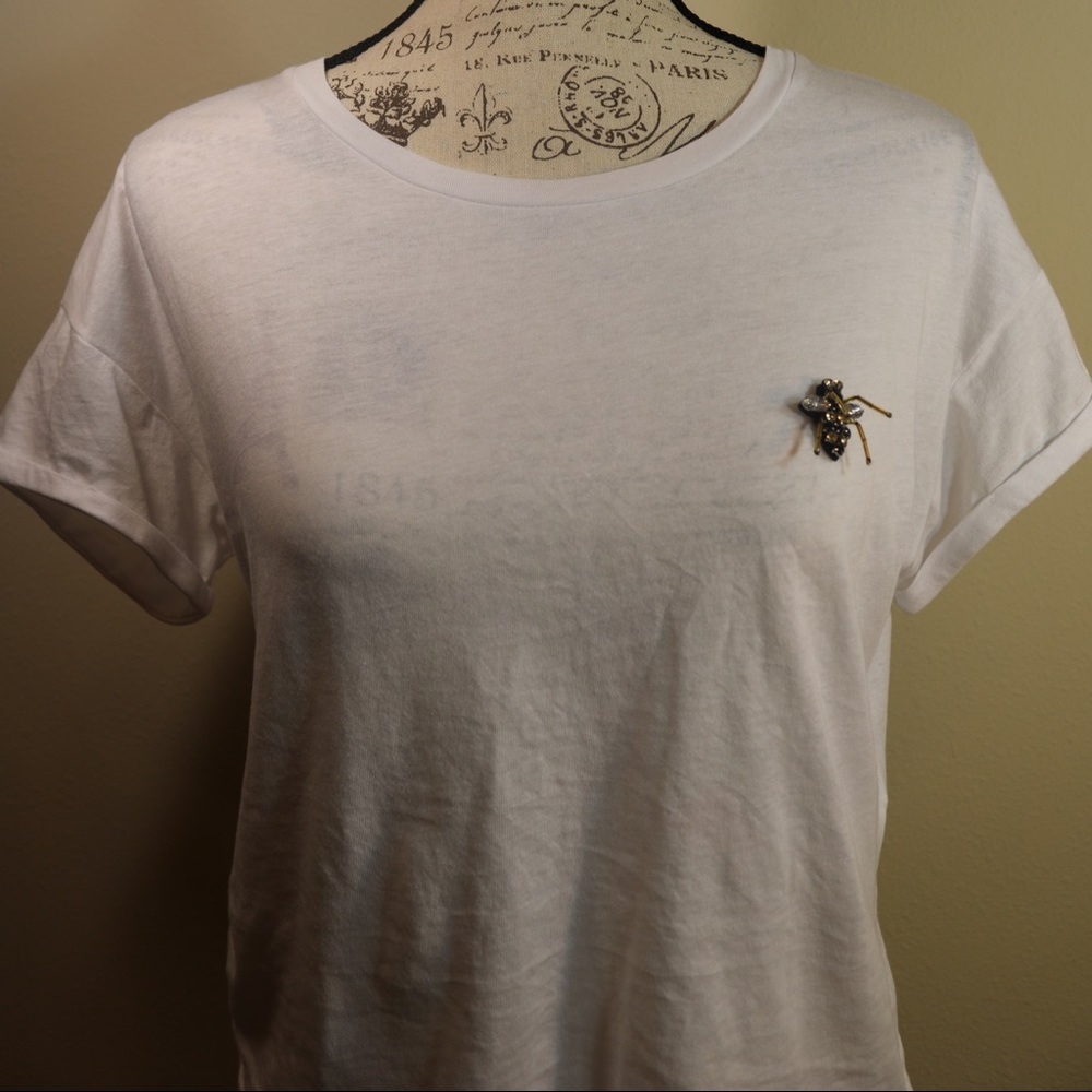 New with tags Calliope slight crop white t shirt